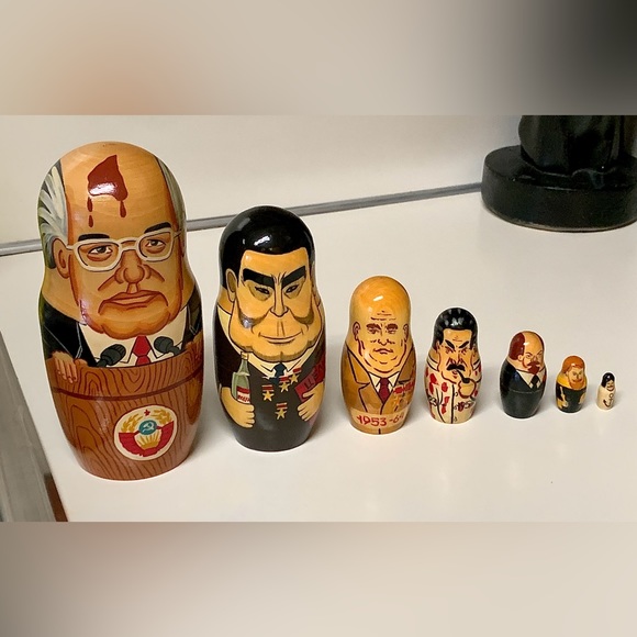 1980s Vintage Soviet Era Hand Painted Wooden Historic Russian Leaders Matryoshka - Picture 2 of 10
